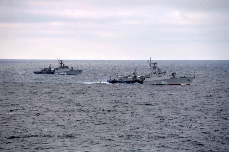 Russia: Destruction of a Reconnaissance Boat in the Black Sea and Downing of 4 Ukrainian Drones