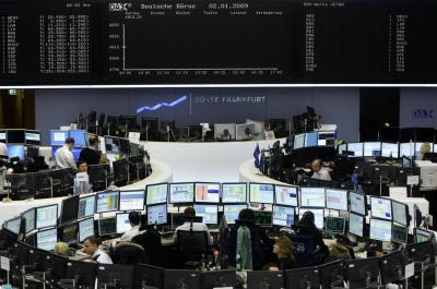 European Stocks Close Higher