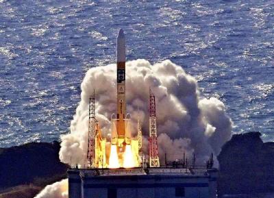 Japan Launches Rocket Carrying Lunar Lander