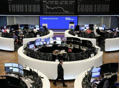 European Stocks Close Lower