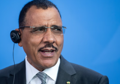 Condition of the Niger President: Without Electricity and Eating Dry Rice and Pasta