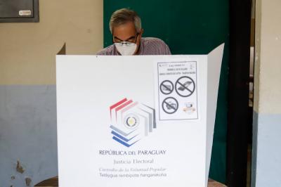 Presidency in Paraguay: Voters Prepare to Cast Their Ballots