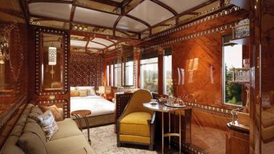 $8,000!.. A "Luxury" Train Journey from Paris to Italy