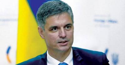 Zelensky Dismisses Ukrainian Ambassador to Britain After Criticism