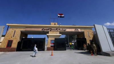 First Fuel Truck Begins Crossing to Gaza from Egypt