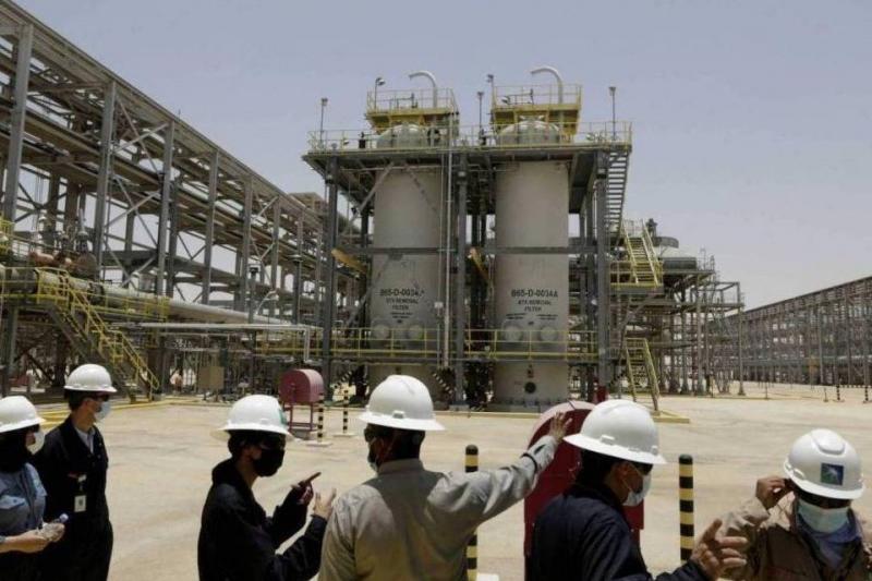 Saudi Arabia Reduces Arab Light Crude Price for Asia
