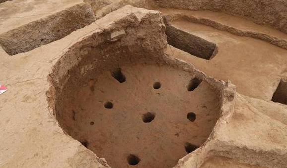 Title: China... Discovery of a Village Dating Back 3,000 Years