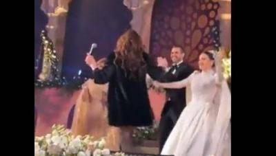 بالفيديو.. إليسا في حفل زفاف ابنة أصالة