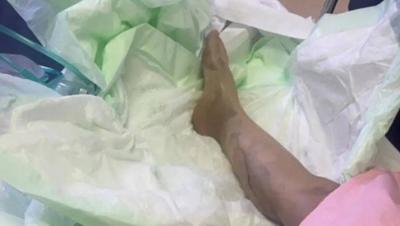 تفاصيل مروعة عن حارق زوجته بالأسيد في جدة.. وهذه وصيتها