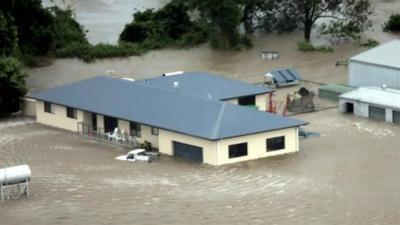 After the Floods... Thousands Evacuated from Their Homes