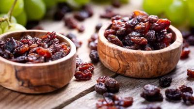Warning for Diabetic Patients: Avoid Raisins and Dates