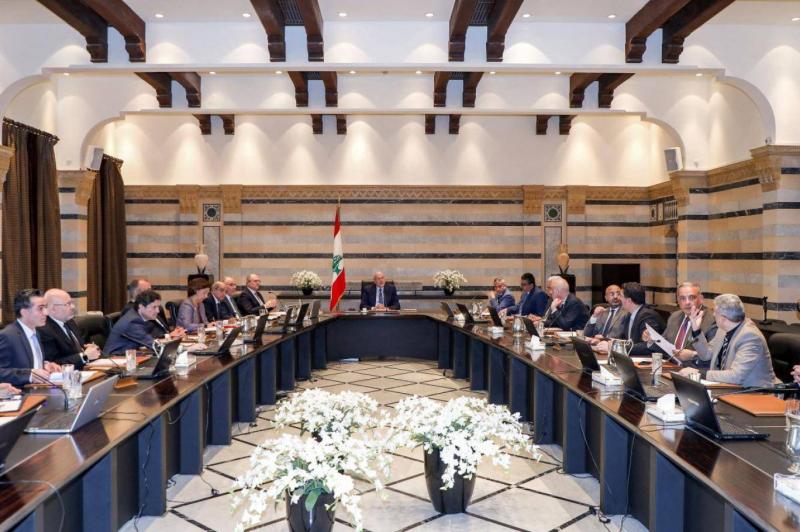 The Government Will Handle the Extension of the Army Commander