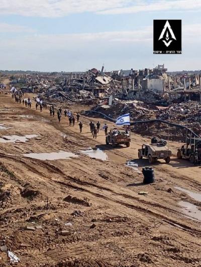 Title: "Yair Altman Hebrew Page: Reserve Forces Exit Gaza (Picture)"