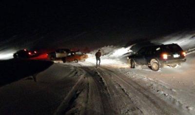 Rescue of 6 People Trapped by Snow in Two Vehicles on the Arz - Ainata Road