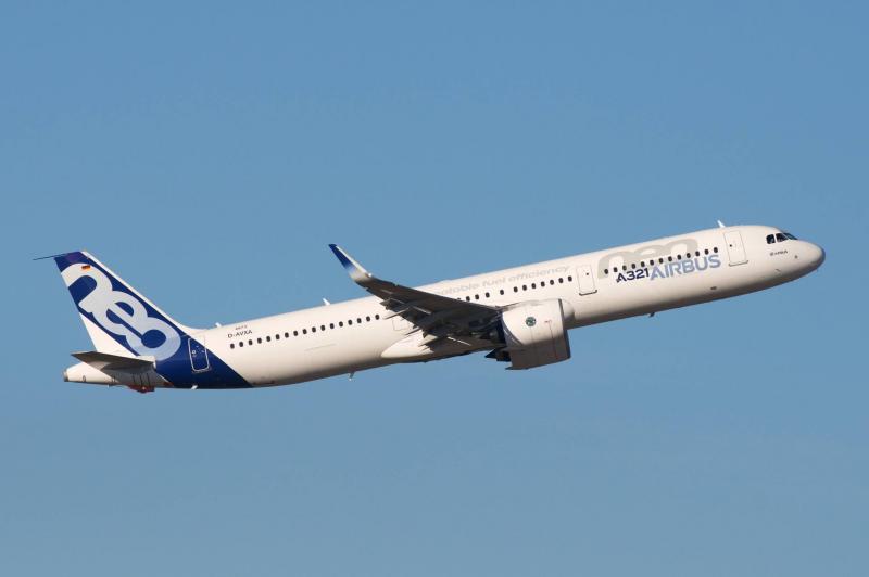French President Says Bangladesh Commits to Purchase 10 Airbus Aircraft