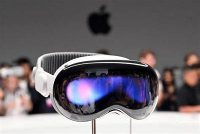 Apple Launches App Store for Its New Smart Glasses