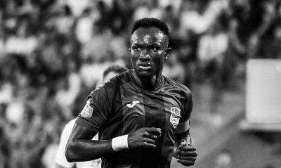 Video: Ghanaian Dwamena Passes Away Due to Heart Crisis During Football Match