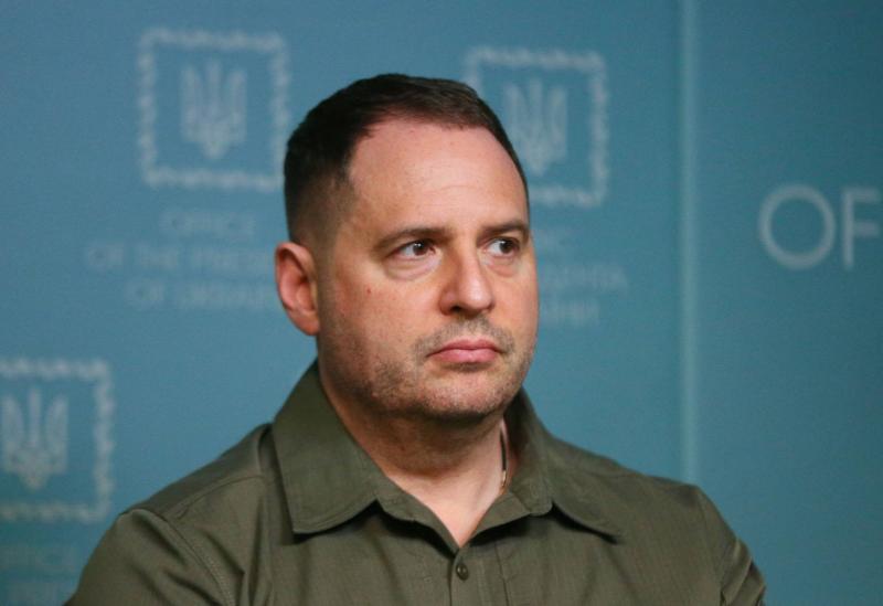 Ukraine Begins Talks with the U.S. on Security Guarantees
