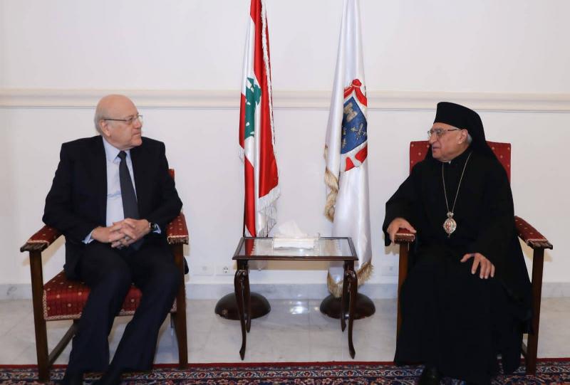 Title: Mikati Visits Patriarch Al-Absi