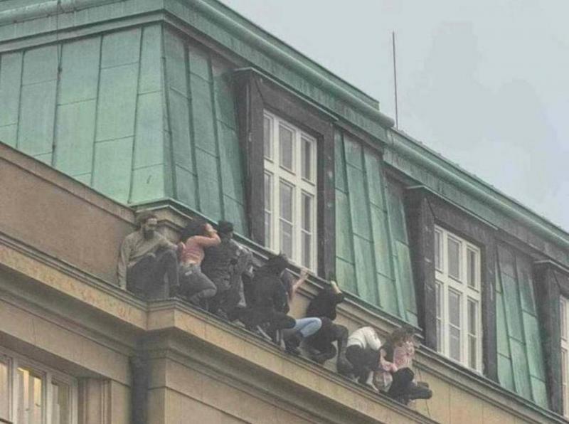 University Turns into a Scene of Bloodshed: Dozens Dead and Injured