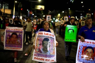 Protesters Storm Gate of Presidential Palace in Mexico