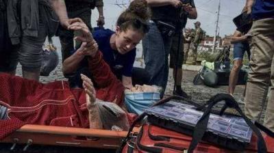 Title: Kherson Governor Accuses Russia of Shelling Rescue Boats Carrying Elderly