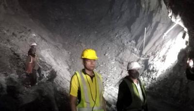 Rescue Teams in India Work Hard to Free 40 Workers Trapped in a Tunnel