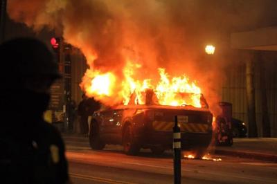 Clash Between Police and Protesters in Atlanta After Concert