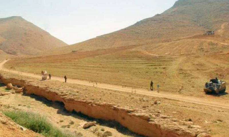 Injury of 3 Syrians Attempting to Cross into Lebanon Due to Landmine Explosions in Wadi Khaled