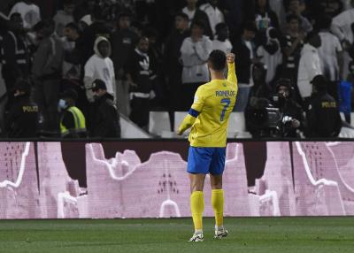 Video: Ronaldo's Reaction to Provocation from Al Ain Fans