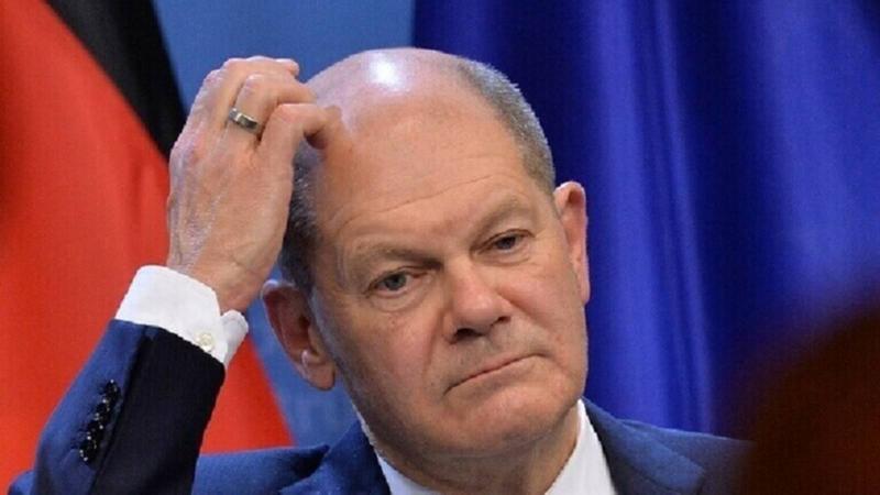Scholz Asks Poland for Clarification on Migrant Visa Claims