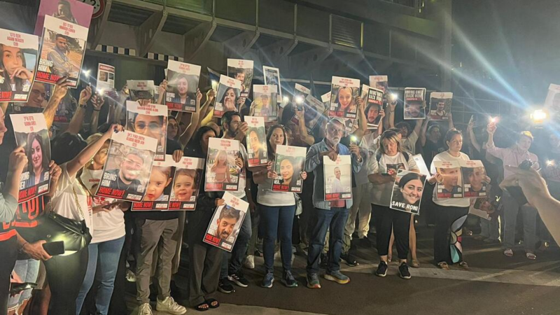 Israeli Hostage Families Begin Five-Day March to Netanyahu's Office