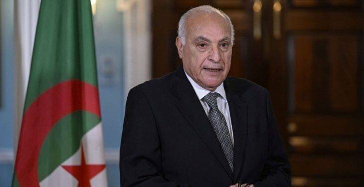 Important Call Between the Foreign Ministers of Algeria and Iran