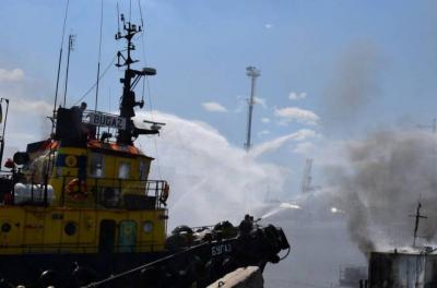 Five Killed in Russian Attack on Odesa Port in Ukraine