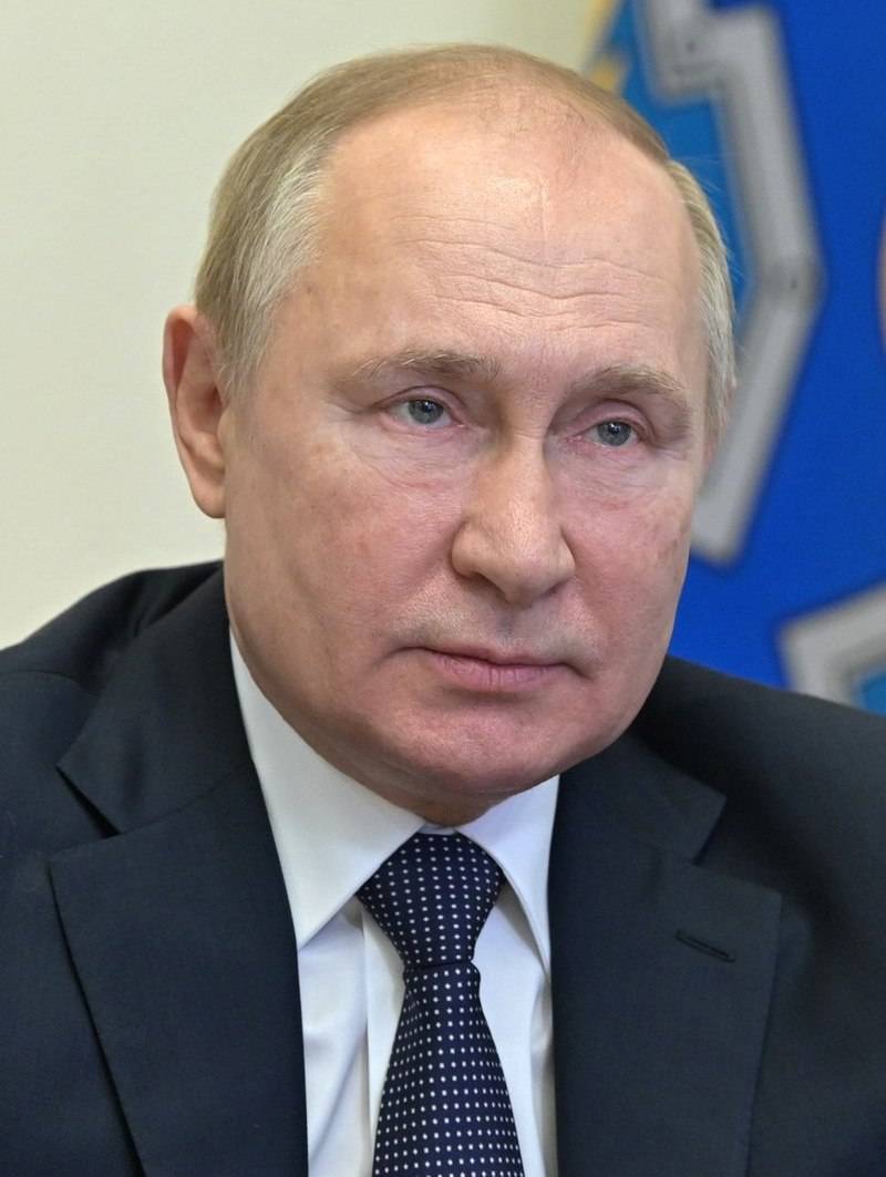 Putin Expresses Russia's Willingness to Help End Escalation in Gaza