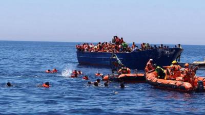 Death of 5 in Migrant Boat Capsizing off Tunisia