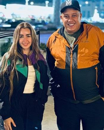 Hamou Bika with Hana Al-Zahid: I Met the Star of the World