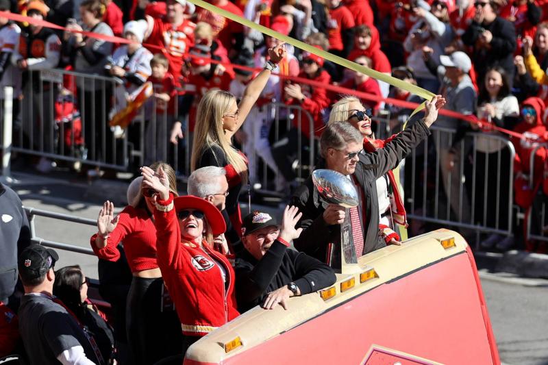 Shooting During Super Bowl Celebration in Kansas City