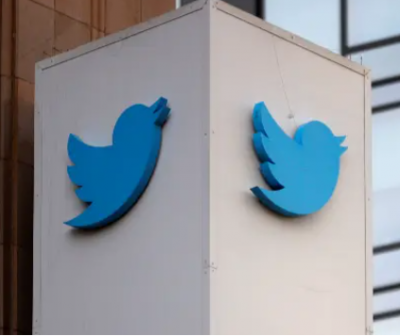 Musk: Twitter's Ad Revenues Have Dropped by 50%