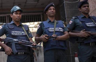 Woman Killed in Clash Between Garment Workers and Police in Bangladesh Over Wages