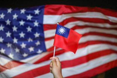Former U.S. Officials Arrive in Taiwan for Talks
