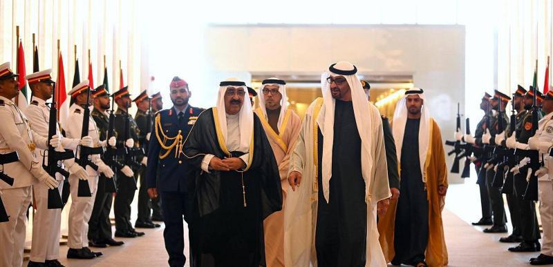 Video - The Emir of Kuwait Arrives in the UAE