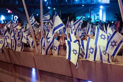 Protesters Block Haifa Port Gate in Israel