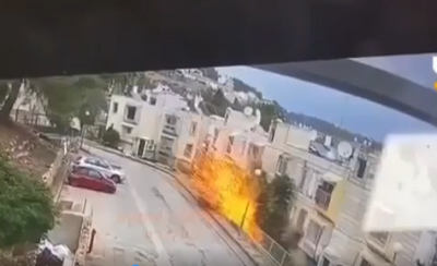Moment of Rocket Fall on Kiryat Shmona Settlement (Video)