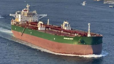 Iran to Offload Crude from Detained "Advantage Sweet" Tanker