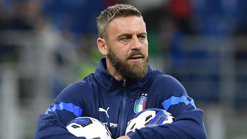 Officially.. De Rossi Returns to Roma!