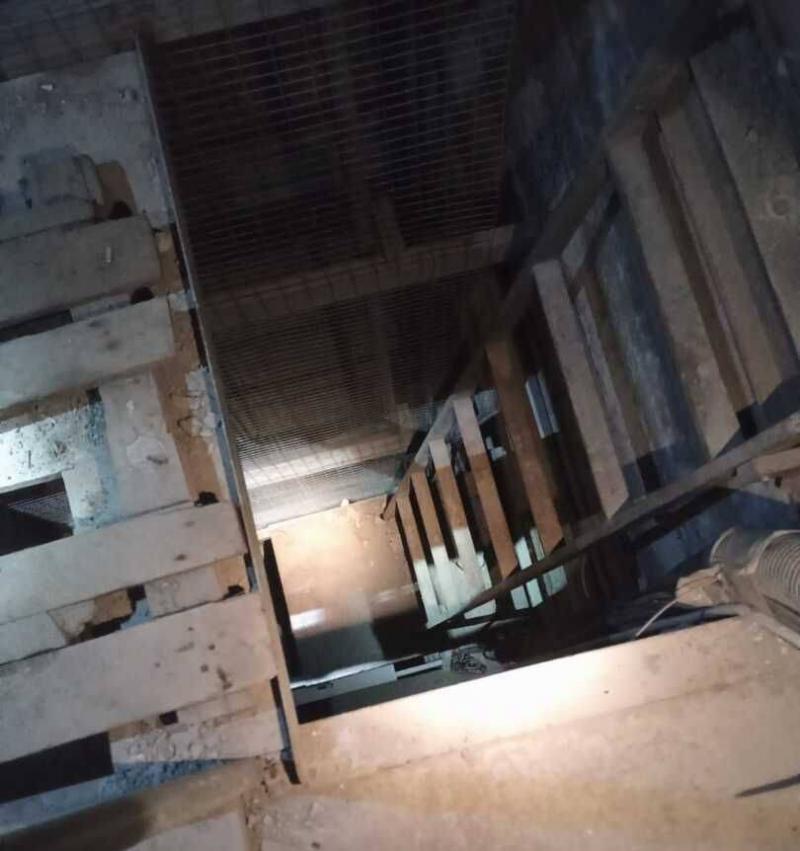 Israel Publishes Photos of Hamas Tunnels Containing Elevator and Weapons