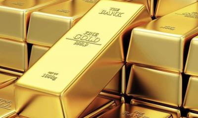 Gold Rises as Dollar Weakens