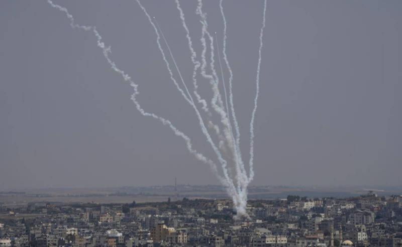 Air Raid Sirens Sound in Tel Aviv as Rockets Fired from Gaza are Intercepted