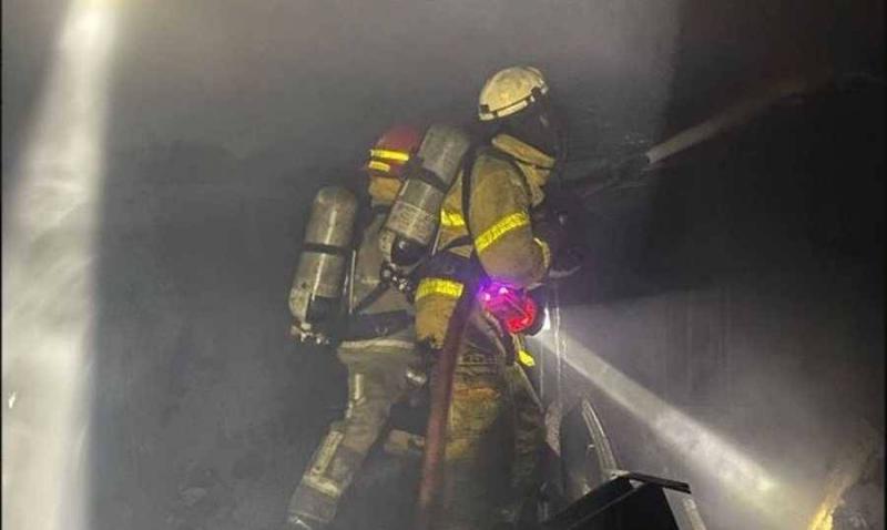 Fire in Ouzai: Three Shops and Two Cars Burned